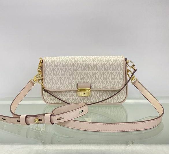 Michael Kors Bags Bradshaw 26X14X4cm 091106 DY 7