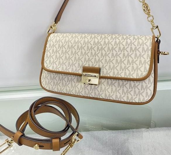 Michael Kors Bags Bradshaw 26X14X4cm 091106 DY 6