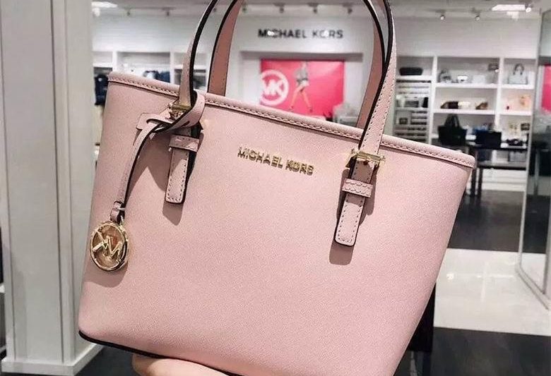 Michael Kors Bags 23X27X19X11cm 083011 DY 1