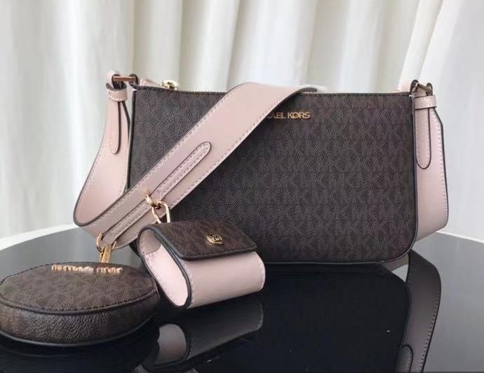 Michael Kors Bags Jet Set 24X15X6cm 122708 EY 2colour