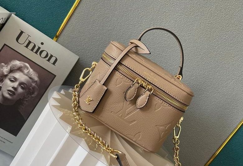 1:1 Louis Vuitton Bags 45165 19X13X11cm XMY