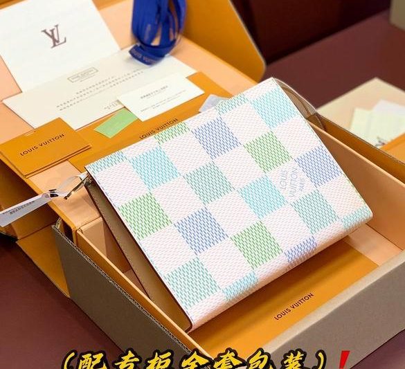 1:1 Louis Vuitton Bags N47542 26X20cm YG 2colour