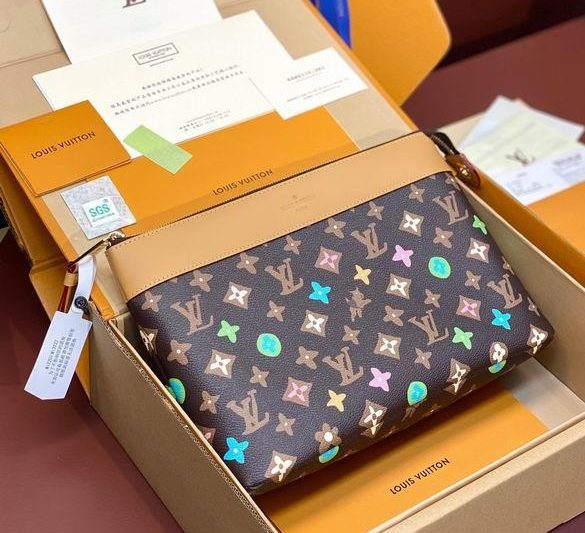 1:1 Louis Vuitton Bags M83568 32X21X8cm