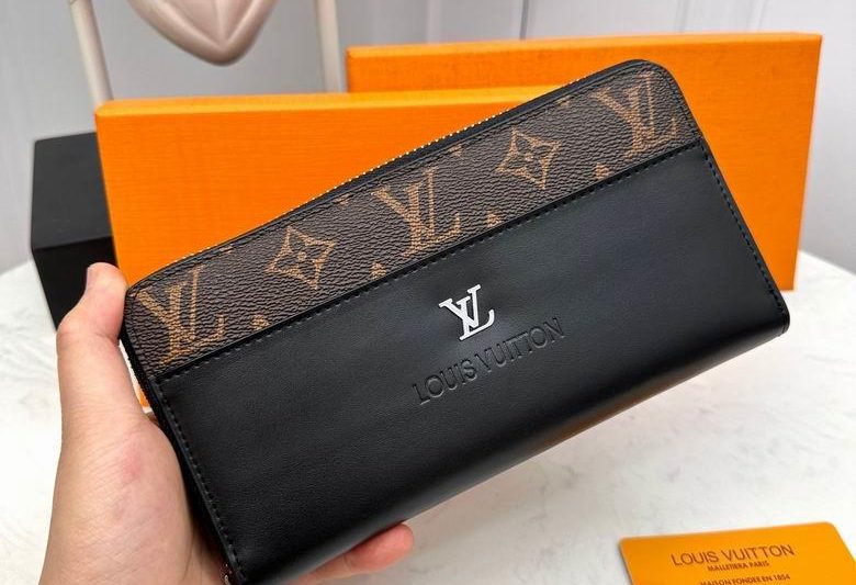 1:1 Louis Vuitton Bags 666082 19X10X2.5cm ZC