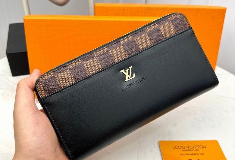 1:1 Louis Vuitton Bags 666080 19X10X2.5cm ZC