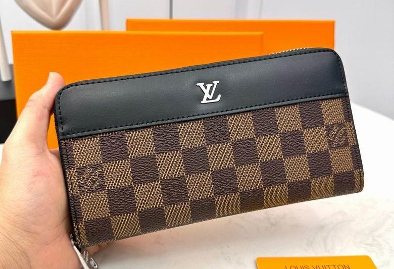 1:1 Louis Vuitton Bags 666065 19X10X2.5cm ZC