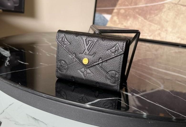 1:1 Louis Vuitton Bags M82133 10X8X3cm