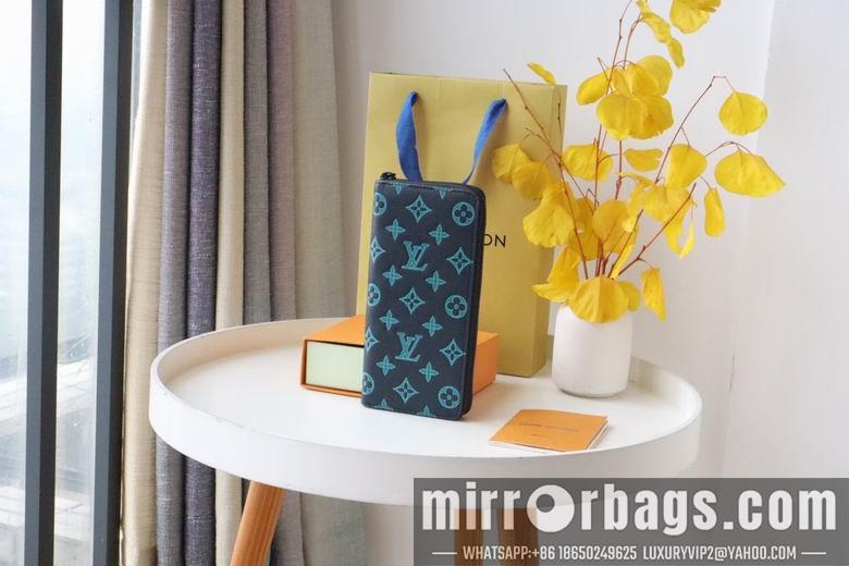 1:1 Louis Vuitton Bags M82322 10X20X2cm XM