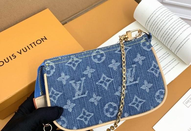 1:1 Louis Vuitton Bags 313058 15.5X10.5X4cm ZC