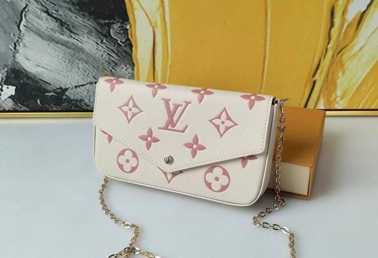 1:1 Louis Vuitton Bags M83025 21X12X3cm ZC 2colour