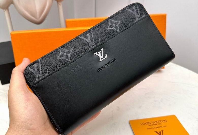 1:1 Louis Vuitton Bags 666079 19X10X2.5cm ZC