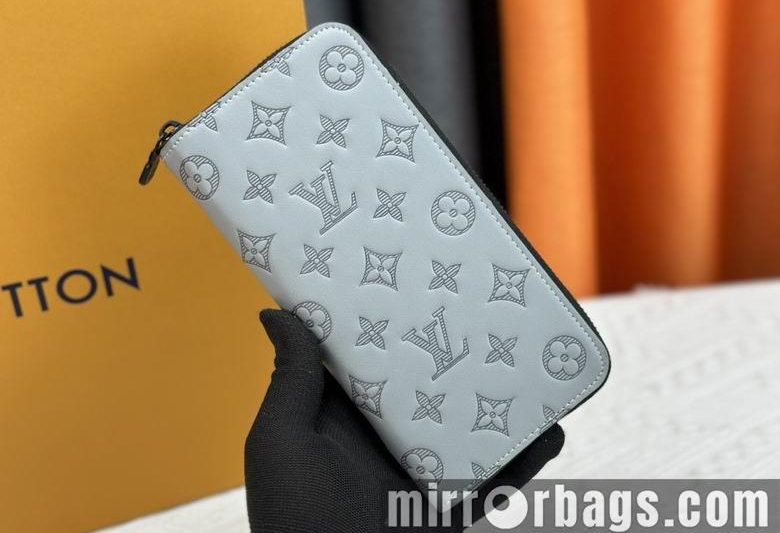 1:1 Louis Vuitton Bags M81384 10X20X2cm XM 2colour