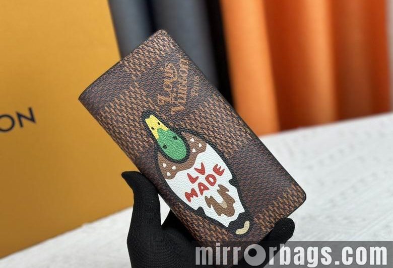 1:1 Louis Vuitton Bags 62665 10X19X2cm XM