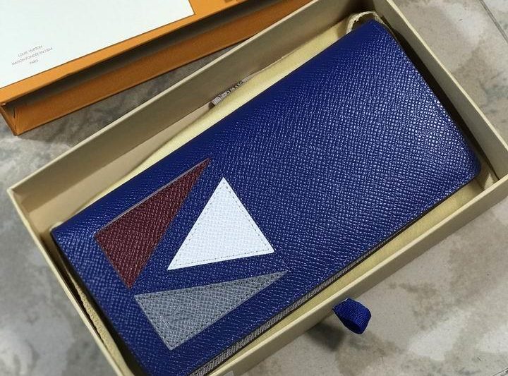 1:1 Louis Vuitton Bags Brazza M30791 10x19x2cm zy1