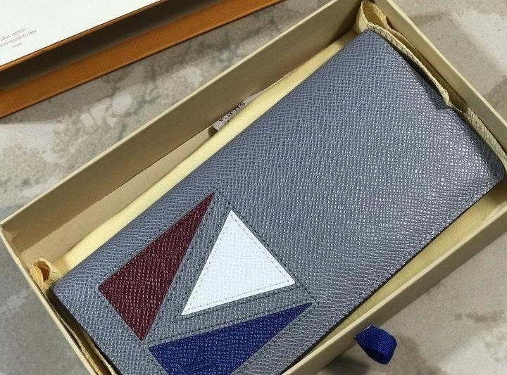 1:1 Louis Vuitton Bags Brazza M30791 10x19x2cm zy