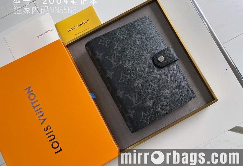 1:1 Louis Vuitton Bags 2004 14x8cm zy7