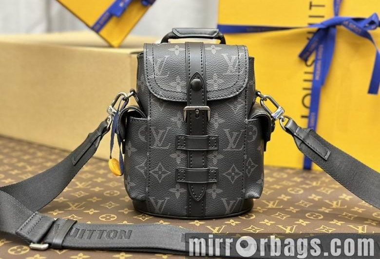 1:1 Louis Vuitton Bags M82769 14X19X6cm XM