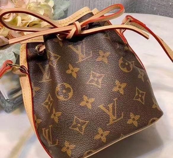 1:1 Louis Vuitton Bags WL22191 17cm
