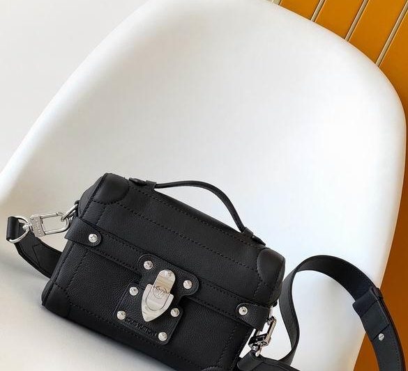 1:1 Louis Vuitton Bags M11516 19X15X7cm WP