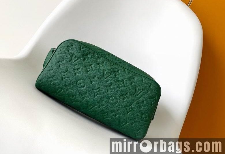 1:1 Louis Vuitton Bags M12651 28X15X16.5cm WP