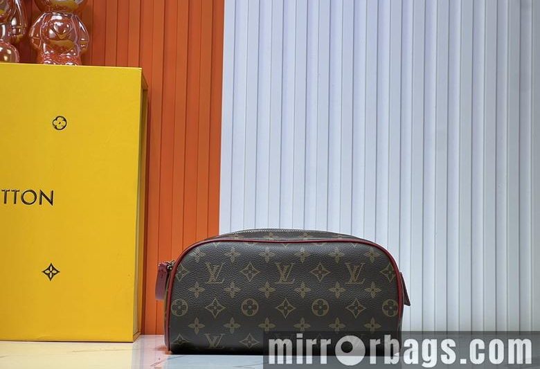 1:1 Louis Vuitton Bags Dopp Kit M11482 28x15x16.5cm ss2