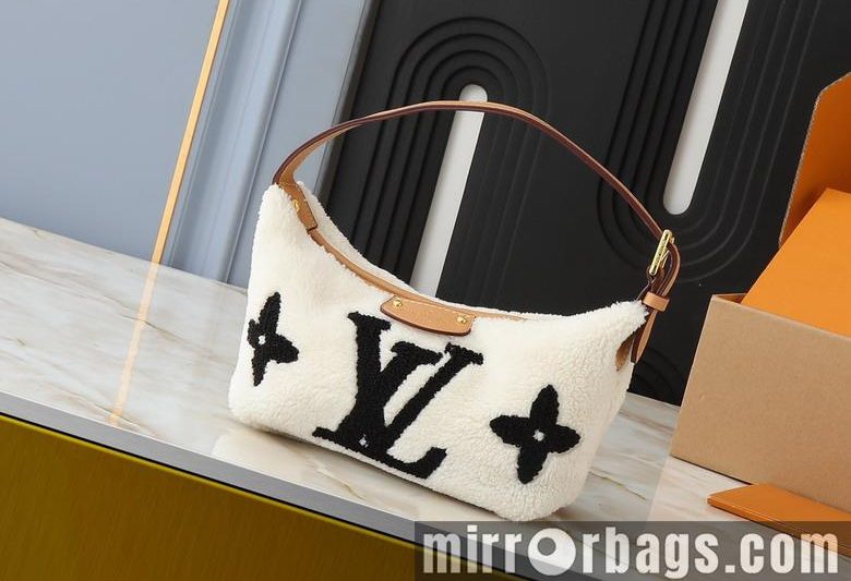 1:1 Louis Vuitton Bags Hills Pochette M11920 18.5x11x6.5cm ss1