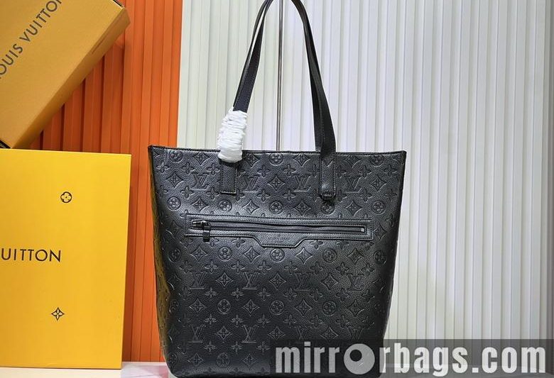 1:1 Louis Vuitton Bags Helmet bag M24777 33x37x13cm ss1