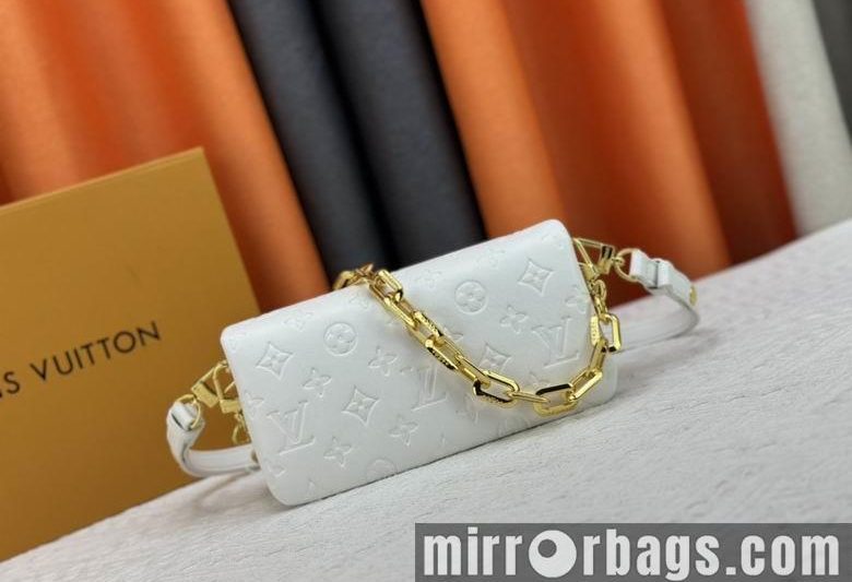 1:1 Louis Vuitton Bags M11331 21X11X8cm XMY