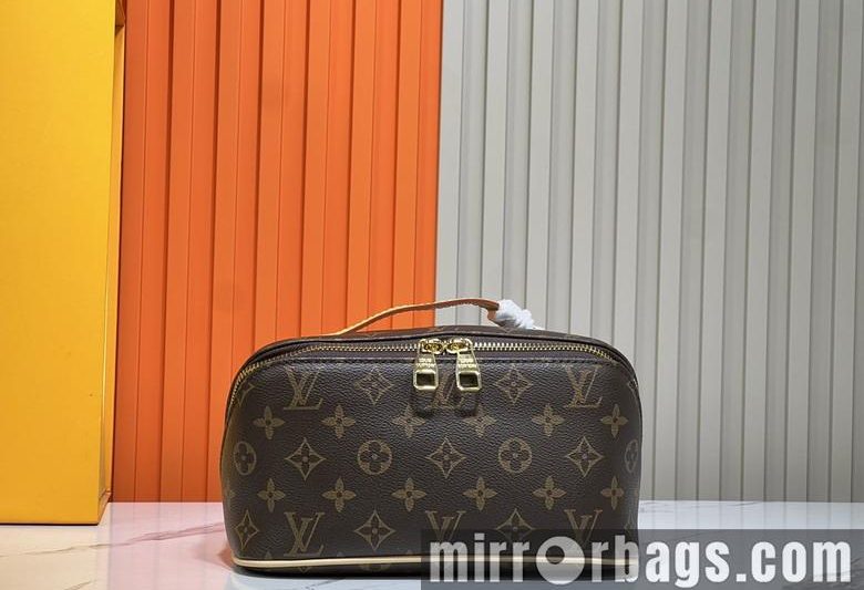 1:1 Louis Vuitton Bags Toiletry M11508 24x13x13cm ss1
