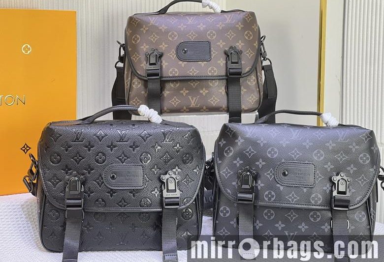 1:1 Louis Vuitton Bags Trail M46972 31x22x11cm ss