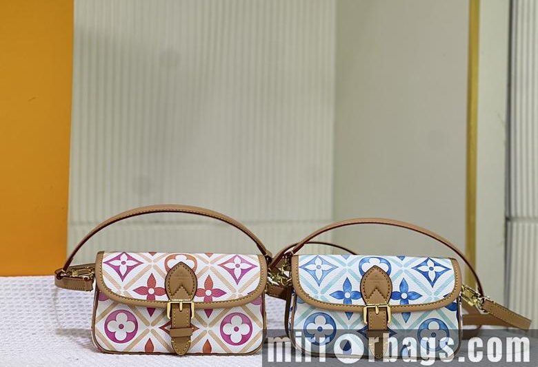 1:1 Louis Vuitton Bags Pool M83300 19×10.5x6cm ss