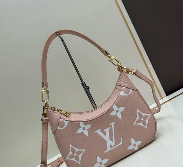 1:1 Louis Vuitton Bags Bagatelle M46112 24x18x7cm jj4
