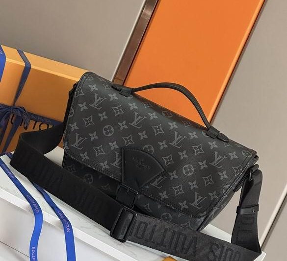 1:1 Louis Vuitton Bags M46685 34X19X11cm XM