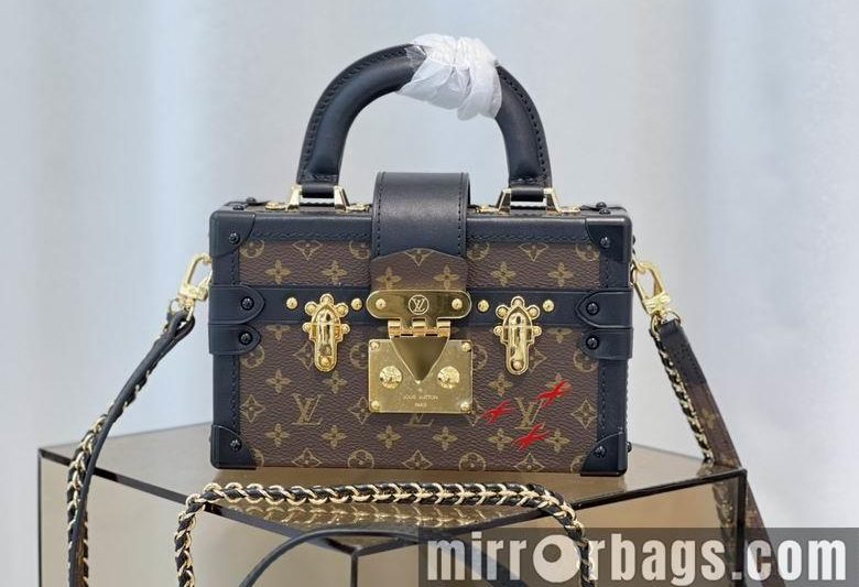 1:1 Louis Vuitton Bags M46755 20X12.5X6cm XM