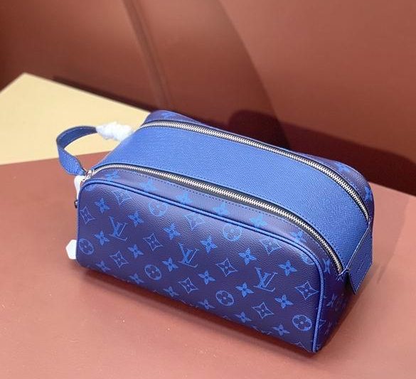 1:1 Louis Vuitton Bags 44494 28X15X16.5cm