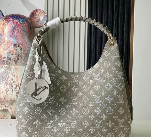 1:1 Louis Vuitton Bags M23396 35X40X17cm XM