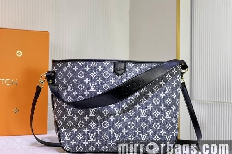 1:1 Louis Vuitton Bags M44945星空牛仔38x30cm ss