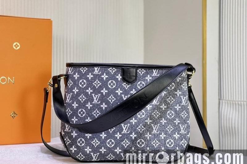 1:1 Louis Vuitton Bags M44945星空牛仔35x26cm ss