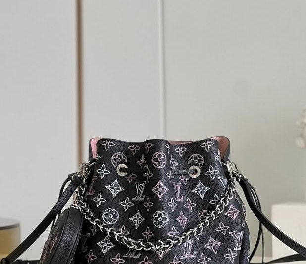1:1 Louis Vuitton Bags Bella M21096黑9x22x14cm CN