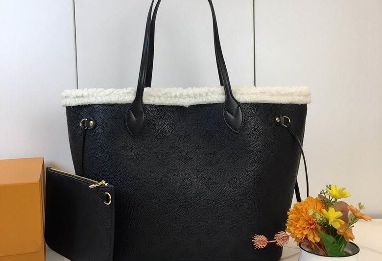 1:1 Louis Vuitton Bags M40995 32X29X17cm XMY 3colour