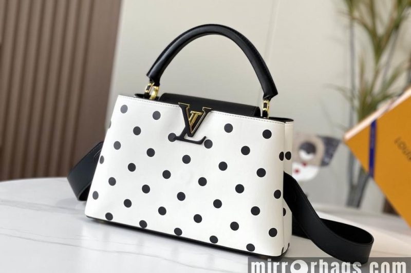 1:1 Louis Vuitton Bags Capucines M20374波尔卡圆点31.5x20x11cm cs