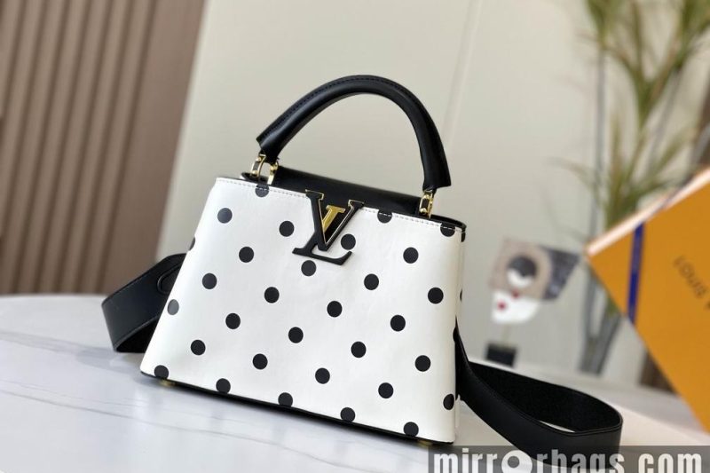 1:1 Louis Vuitton Bags Capucines M20373波尔卡圆点27x18x9cm cs