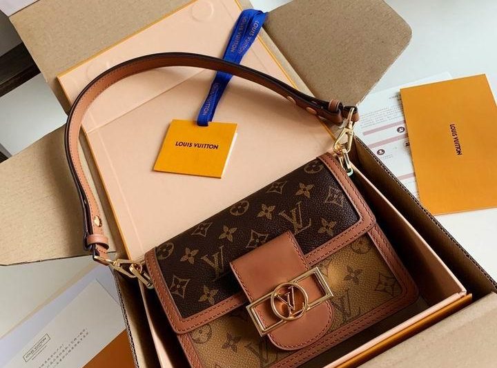 1:1 Louis Vuitton Bags Dauphine M44580 gy