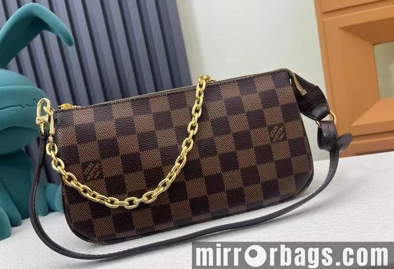 1:1 Louis Vuitton Bags Acc M82766 23.5×13.5x4cm ss1