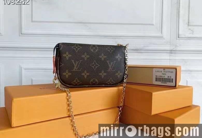 1:1 Louis Vuitton Bags Acc M58009 14x9x2cm ss1