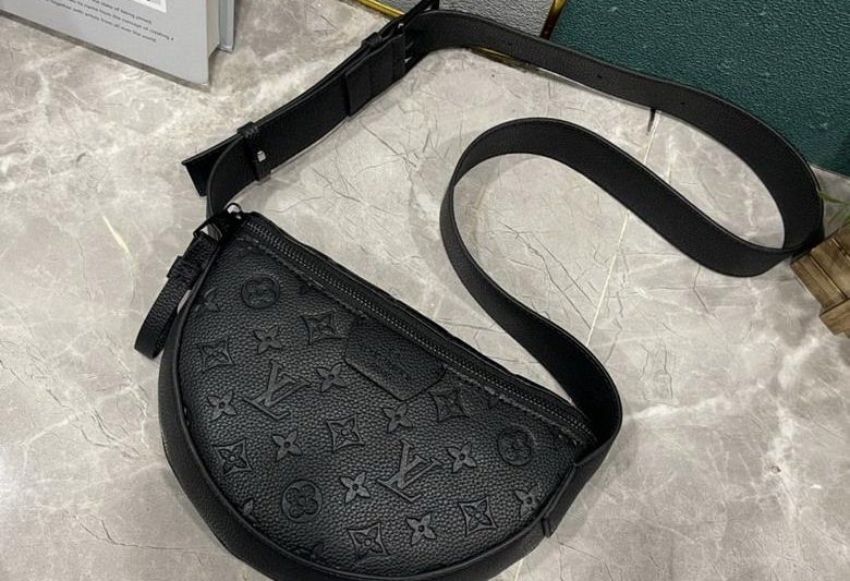 1:1 Louis Vuitton Bags Moon 24.5x16x4.5cm ww3