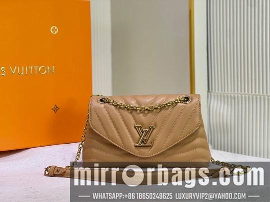 1:1 Louis Vuitton Bags New Wave 24x14x9cm cs
