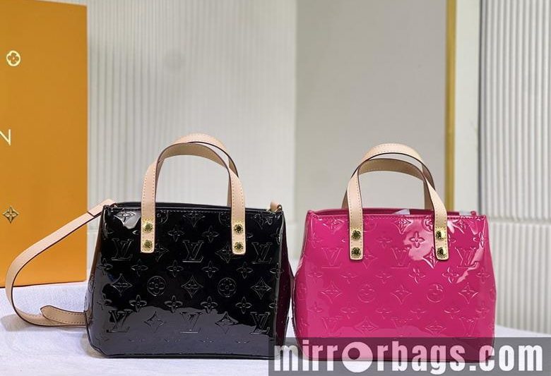 1:1 Louis Vuitton Bags Reade M24144 22×16.5x11cm ss