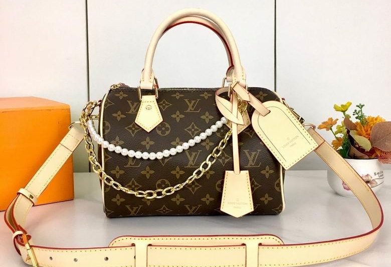 1:1 Louis Vuitton Bags M40391 25X19X15cm XMY 4colour