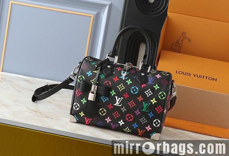 1:1 Louis Vuitton Bags M13805 M13257 M40390 25X19X15cm XMY 2colour